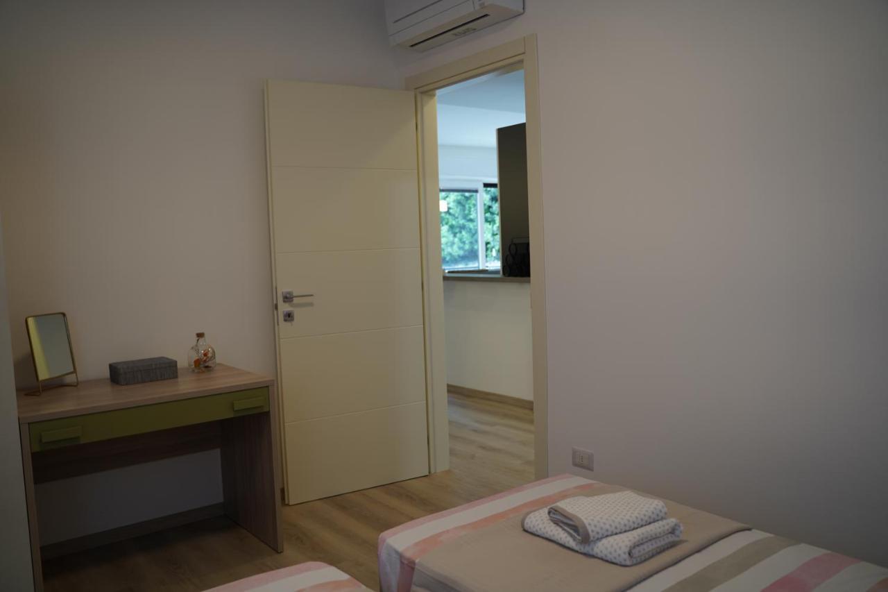 San Martino Lake View Apartment Ispra Exterior foto